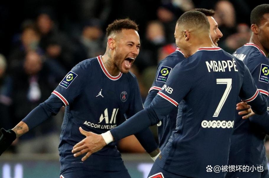 麻将胡了-巴黎逆袭成功,尽显实力晋级淘汰赛(巴黎的比赛)