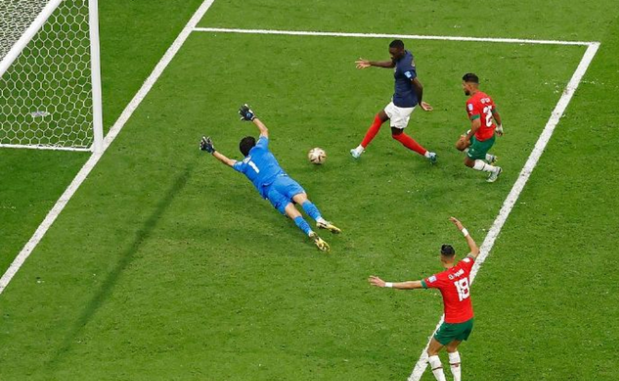 麻将胡了-南特客场小胜波尔多，法国联赛争夺激烈(法国杯南特vs里昂)