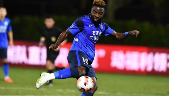 富力主场胜出！瓜林传射贡献进球，富德前锋封死大门